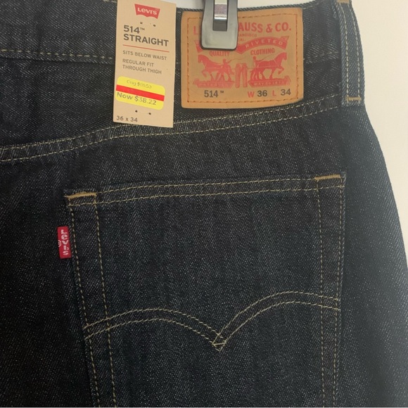 Levi Strauss & Co. 514TM Straight Fit Men’s Jeans - Picture 6 of 13